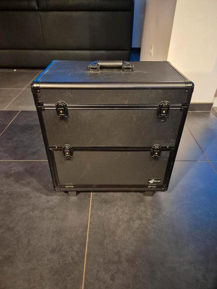 Pedicurekoffer Cobra in goede staat, Handtassen en Accessoires, Koffers, Ophalen