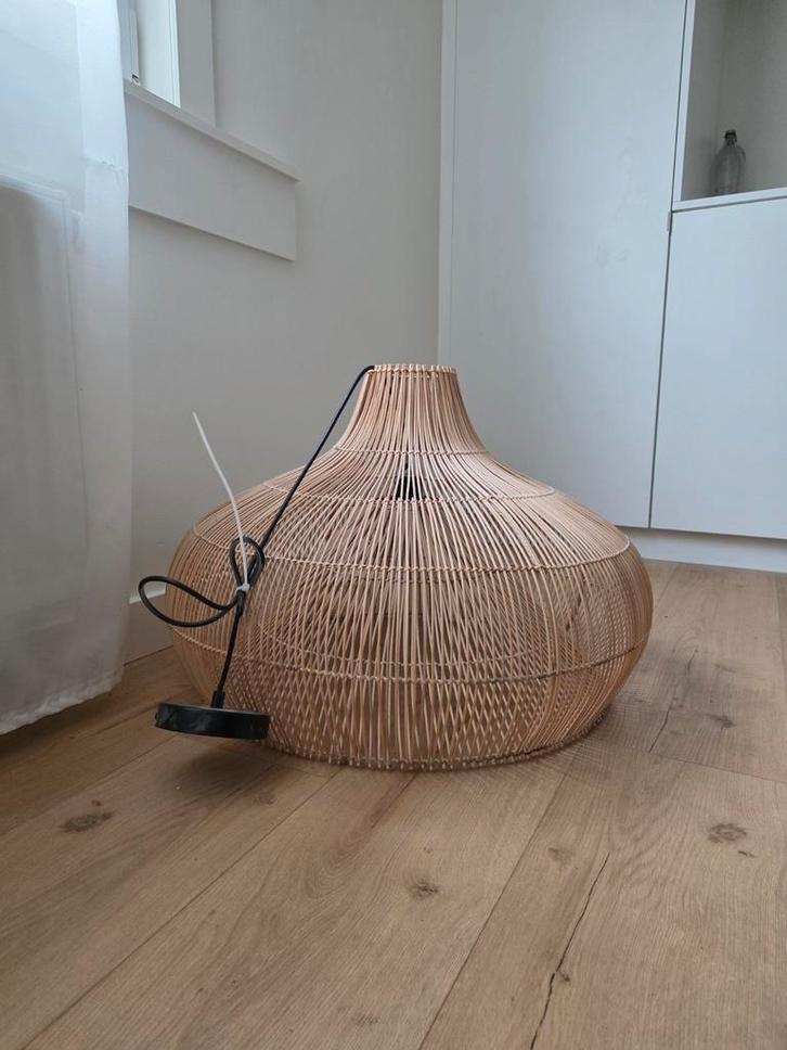 Rotan hanglamp Ø70 cm – zo goed als nieuw, Huis en Inrichting, Lampen | Hanglampen, Ophalen