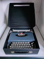 Typemachine Engadine 42. QWERTY. Jaren '60. Italy., Hobby & Loisirs créatifs, Matériel scolaire, Autres types, Utilisé, Enlèvement ou Envoi
