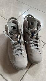 Licht grijze jordan’s maat 39, Ophalen, Nike, Sneakers, Grijs