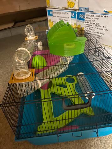 Hamsterkooi beschikbaar voor biedingen