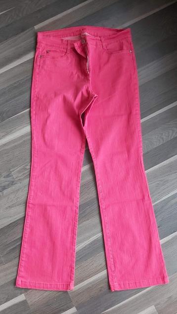 Brax, pantalon rouge, 42 (NL40)