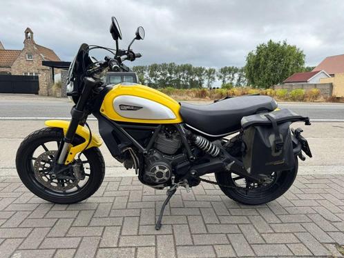Ducati	Scrambler 800, Motoren, Motoren | Ducati, Bedrijf, meer dan 35 kW, Ophalen of Verzenden