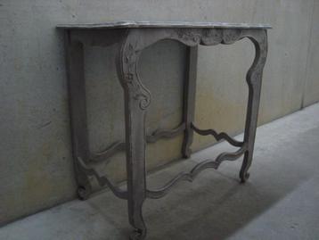 table console beschikbaar voor biedingen