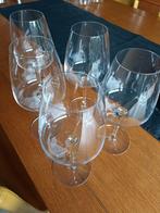 5 wijnglazen, Verzamelen, Glas en Drinkglazen, Ophalen, Zo goed als nieuw