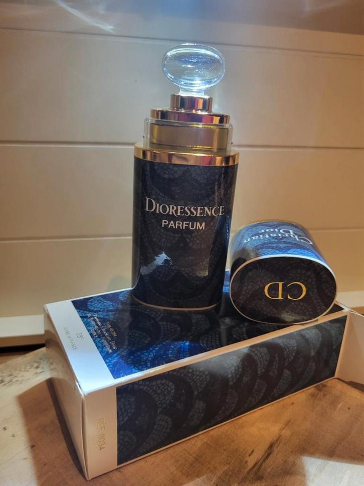 💙💙🤎CHRISTIAN DIOR dioressence🤎💙💙 ZEER UNIEK, Handtassen en Accessoires, Uiterlijk | Parfum, Nieuw, Ophalen of Verzenden