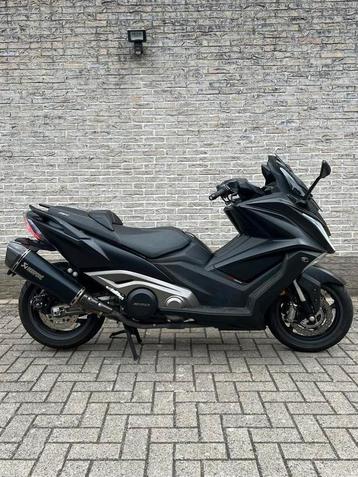 KYMCO AK550 Akrapovic - seul 1900km - poignée de chauffage