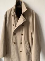 Trench-coat imperméable Stradivarius Man beige – 44 XL, Enlèvement ou Envoi, Porté, Taille 56/58 (XL), Beige