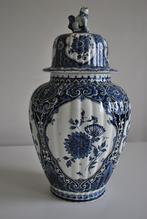 2 Antieke delftsblauwe royal sfinx vazen, Antiquités & Art, Enlèvement