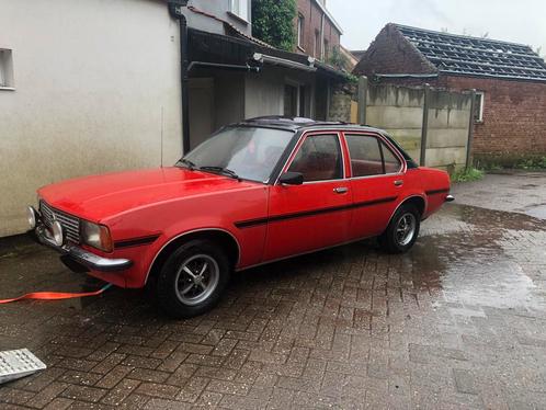 Opel Ascona 1.9 SR van 1976, Auto's, Oldtimers, Particulier, Opel, Rood, Ophalen