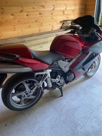 honda vfr 800 vtec 2007, Motoren, Motoren | Honda, 4 cilinders, Particulier, Meer dan 35 kW, 800 cc