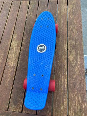 Skateboard beschikbaar voor biedingen