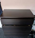 Kast met drie schuiven, Enlèvement