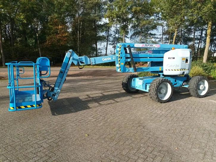 Genie Z51/30 New manbasket and control box (bj 2006), Zakelijke goederen, Machines en Bouw | Liften, Steigers en Ladders