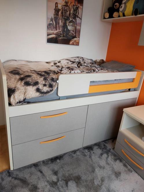 Kwalitatieve halfhoogslaper, als nieuw, Kinderen en Baby's, Kinderkamer | Stapelbedden en Hoogslapers, Zo goed als nieuw, Halfhoogslaper