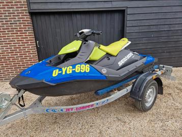 Seadoo spark waterscooter