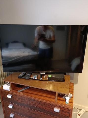 Smart tvPhilips beschikbaar voor biedingen