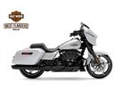 Harley-Davidson Street Glide, Boîte manuelle, TVA déductible, 367 kg, Achat