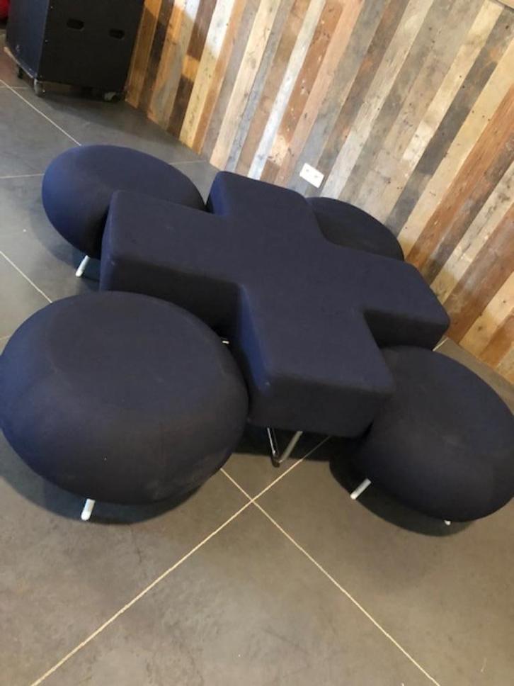 designe stoelen allermuir peble, Huis en Inrichting, Stoelen, Gebruikt, Vijf, Zes of meer stoelen, Metaal, Stof, Blauw, Ophalen