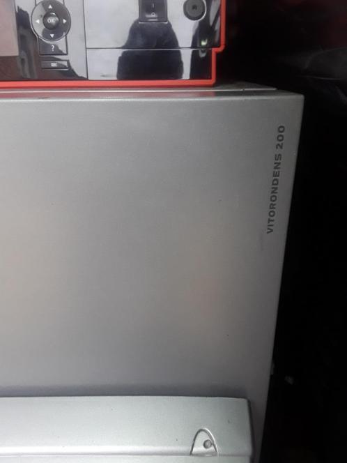 Viessmann Vitorondens 200T oliecondensatie, Doe-het-zelf en Bouw, Verwarming en Radiatoren, Zo goed als nieuw, Cv-ketel of Combi-ketel