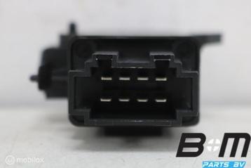 Regelapparaat stoelverwarming VW Taigo R-line 2Q0959772 beschikbaar voor biedingen