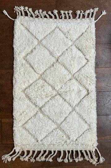 Beni Ouarain vloerkleed 115x63cm Berber Wol tapijt  beschikbaar voor biedingen