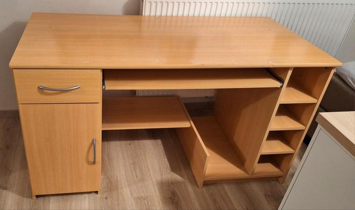 Bureau / Computertafel, Huis en Inrichting, Bureaus, Gebruikt, Bureau, Ophalen
