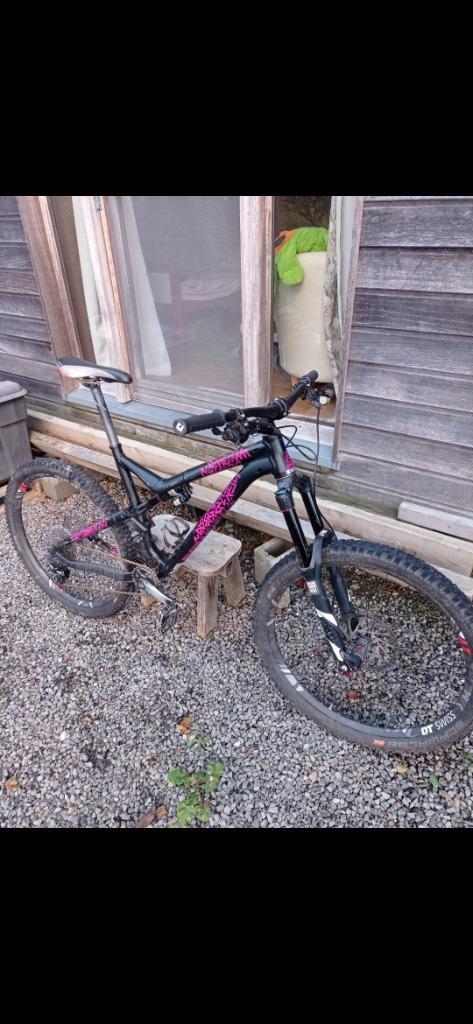 Vtt Commencal Meta AM V4 purple 650b, Fietsen en Brommers, Fietsen | Mountainbikes en ATB, Gebruikt, Heren, 49 tot 53 cm, Fully