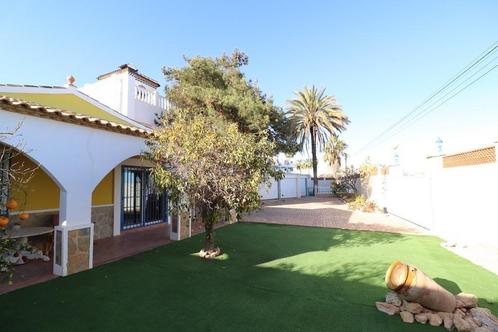 Villa in Los Dolses-Villamartin, Immo, Étranger, Espagne, Maison d'habitation, Ville