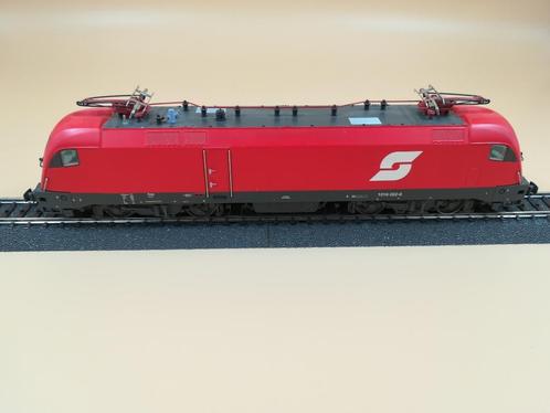 Marklin 39355 - Serie 1016 ÖBB - rood - AC DIG FX, Hobby & Loisirs créatifs, Trains miniatures | HO, Utilisé, Locomotive, Märklin
