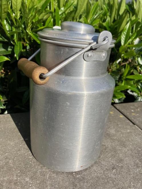 MELKKAN LAITIERE IN ALUMINIUM. BOEREN MELKPOT., Antiek en Kunst, Curiosa en Brocante, Ophalen of Verzenden
