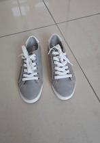 Chaussures S.Oliver, Nieuw