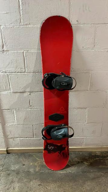 Snowboard beschikbaar voor biedingen