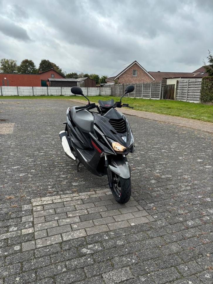 Malaguti Mission 125cc te koop nieuwstaat!!, Motoren, Motoren | Overige merken, Particulier, Scooter, 11 kW of minder, 1 cilinder