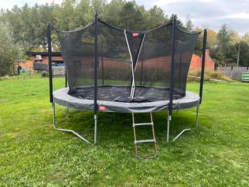 BERG Champion 430 trampoline beschikbaar voor biedingen