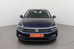 (1WCG370) Volkswagen PASSAT VARIANT, Auto's, Gebruikt, Blauw, Alcantara, Bedrijf