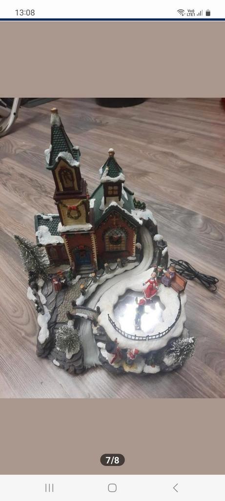 Kerstdorp met schaatspiste, Diversen, Kerst, Gebruikt, Ophalen of Verzenden