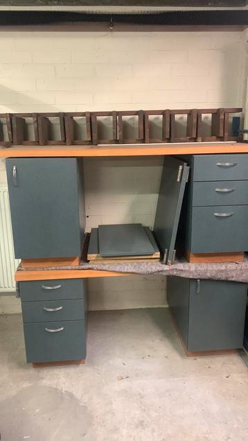 Bureau beschikbaar voor biedingen