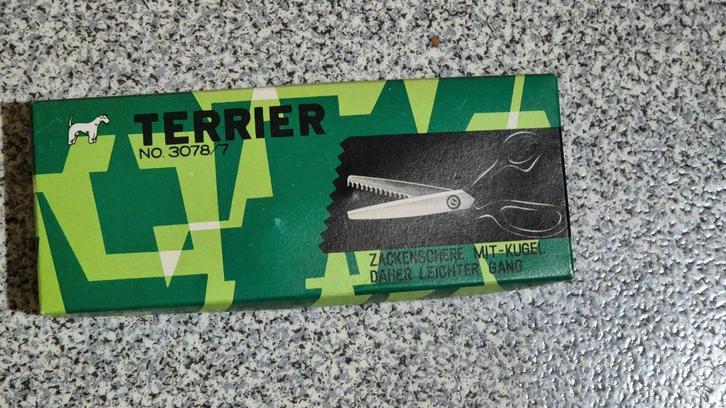 Ciseaux de couture dentelés, Hobby & Loisirs créatifs, Couture & Fournitures, Comme neuf, Autres types, Enlèvement ou Envoi