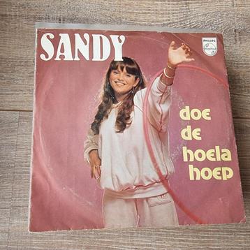 7" Sandy - Doe de hoela hoep beschikbaar voor biedingen