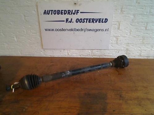 Aandrijfas rechts-voor van een Volkswagen Caddy, Auto-onderdelen, Remmen en Aandrijving, Volkswagen, Gebruikt, 3 maanden garantie