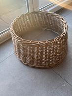 Rieten kerstboom mand, Huis en Inrichting, Woonaccessoires | Schalen en Manden, Ophalen, Zo goed als nieuw, Mand