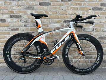 FUJI triathlon- tijdritfiets (met/zonder carbon wielen) beschikbaar voor biedingen