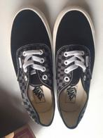 nieuw maat 36.5 Vans (80€)authentic warp check black in doos, Kleding | Dames, Verzenden, Nieuw, Sneakers, Vans