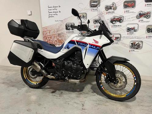 Honda XL750 Transalp met veel opties (bj 2023), Motoren, Motoren | Honda, Bedrijf, Overig, meer dan 35 kW, 2 cilinders