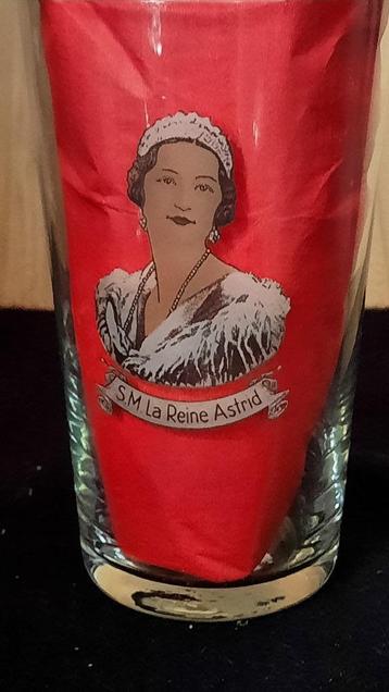 GLAS KONINGIN ASTRID beschikbaar voor biedingen