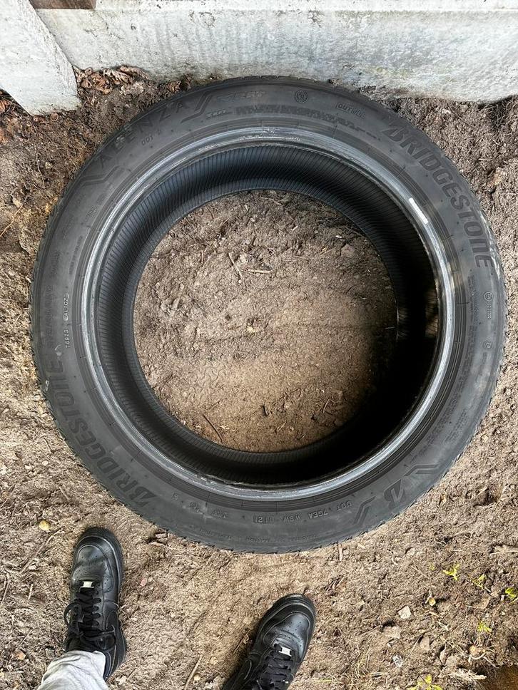 Bridgestone Alenza Zomerbanden 275 40 20 & 245 45 20, Auto-onderdelen, Banden en Velgen, Band(en), Zomerbanden, 20 inch, 275 mm