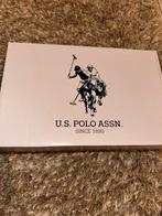 U.S. Polo Assn. sneakers, Enlèvement