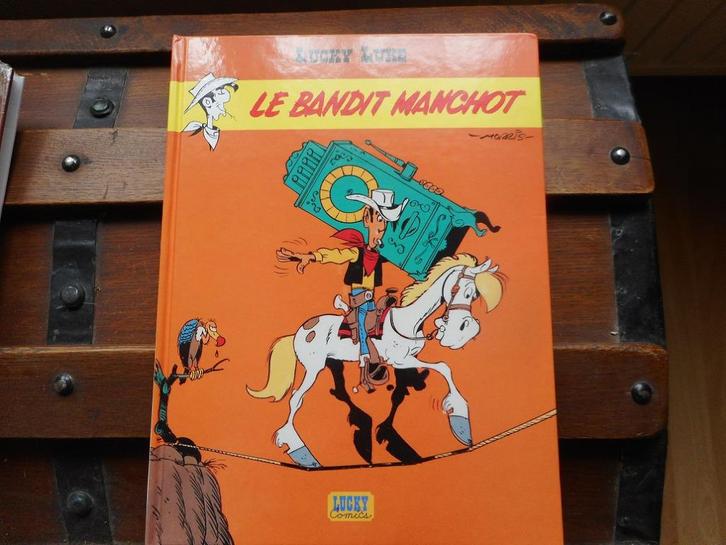 BD Lucky Luke Morris - Le bandit Manchot, Boeken, Stripverhalen, Gelezen, Ophalen of Verzenden