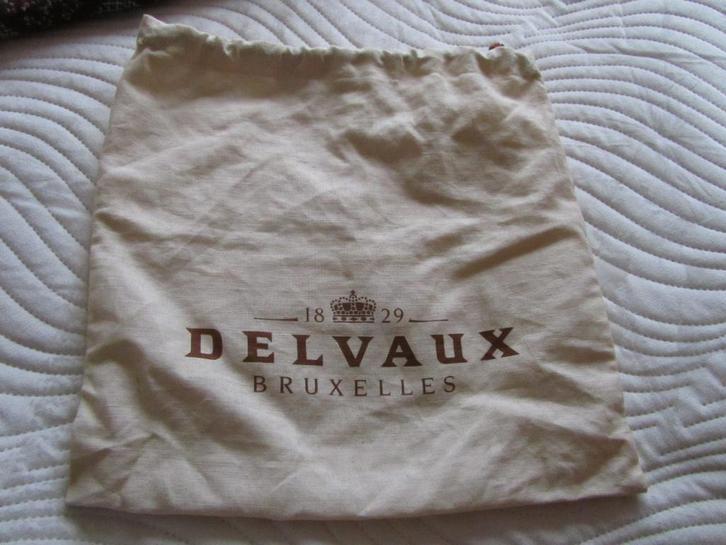 DELVAUX Housse tissus siglée, Bijoux, Sacs & Beauté, Sacs | Sacs Femme, Envoi